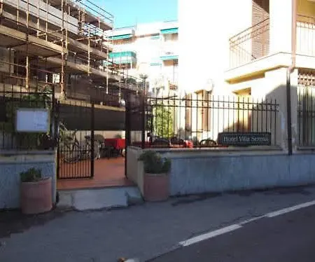 Hotel Serena 2*